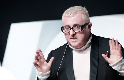 O Alber Elbaz επιστρέφει με νέο fashion label