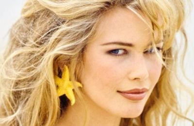 Αξέχαστες οι διακοπές της Claudia Schiffer στην Ελλάδα