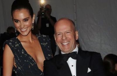 Η σύζυγος του Bruce Willis εκφράζει τη θλίψη της για την άνοιά του 