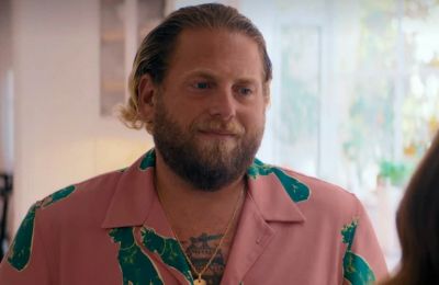 Jonah Hill: Ηθοποιός αποκαλύπτει πως την άρπαξε και την φίλησε όταν ήταν ανήλικη 