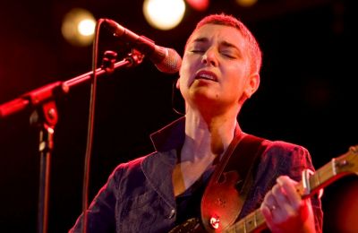 Sinéad O'Connor: Έφυγε από την ζωή η Ιρλανδή τραγουδίστρια 