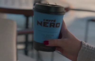 Πρώτες εικόνες από το νέο Caffe Nero στην Πλατεία Ελευθερίας